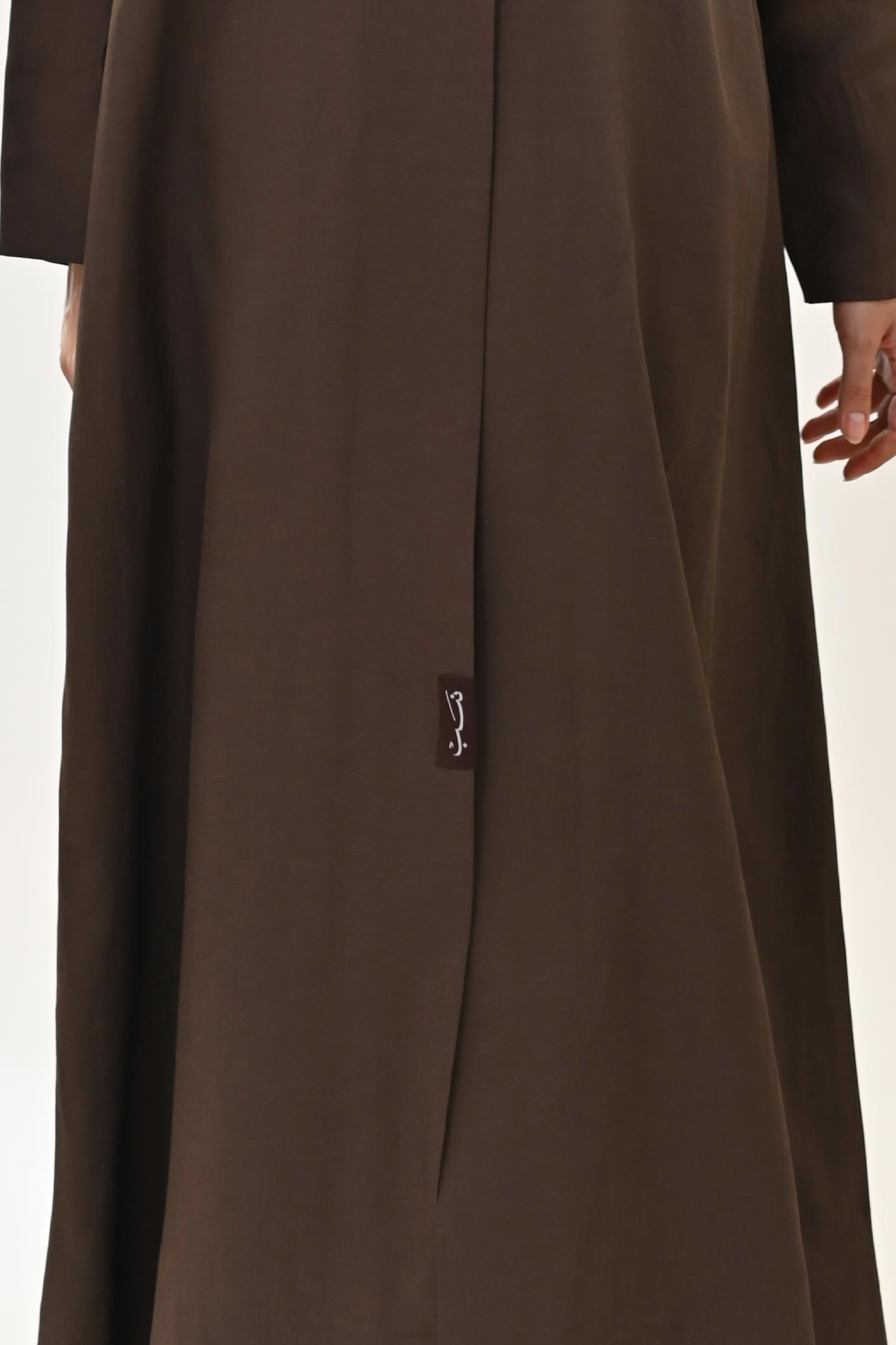 B01 | Brown