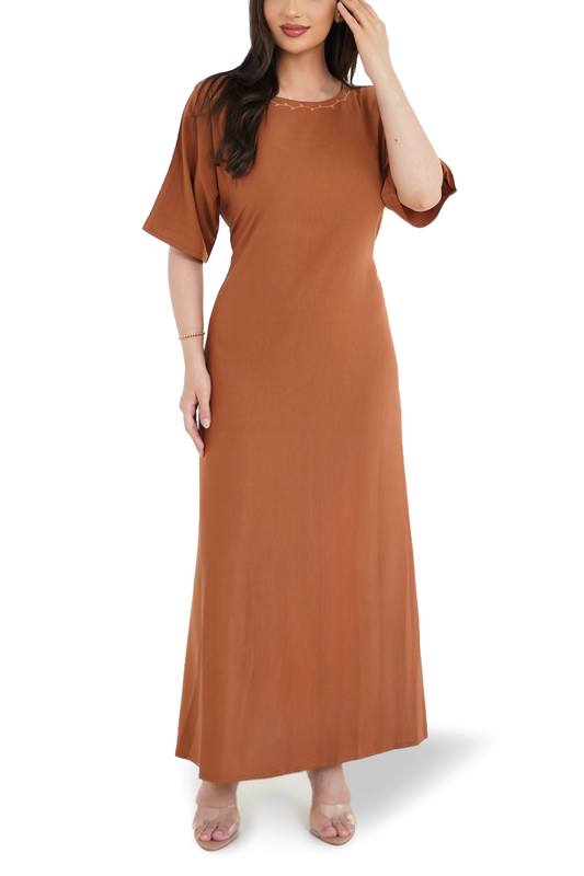 Essence Brown full length
